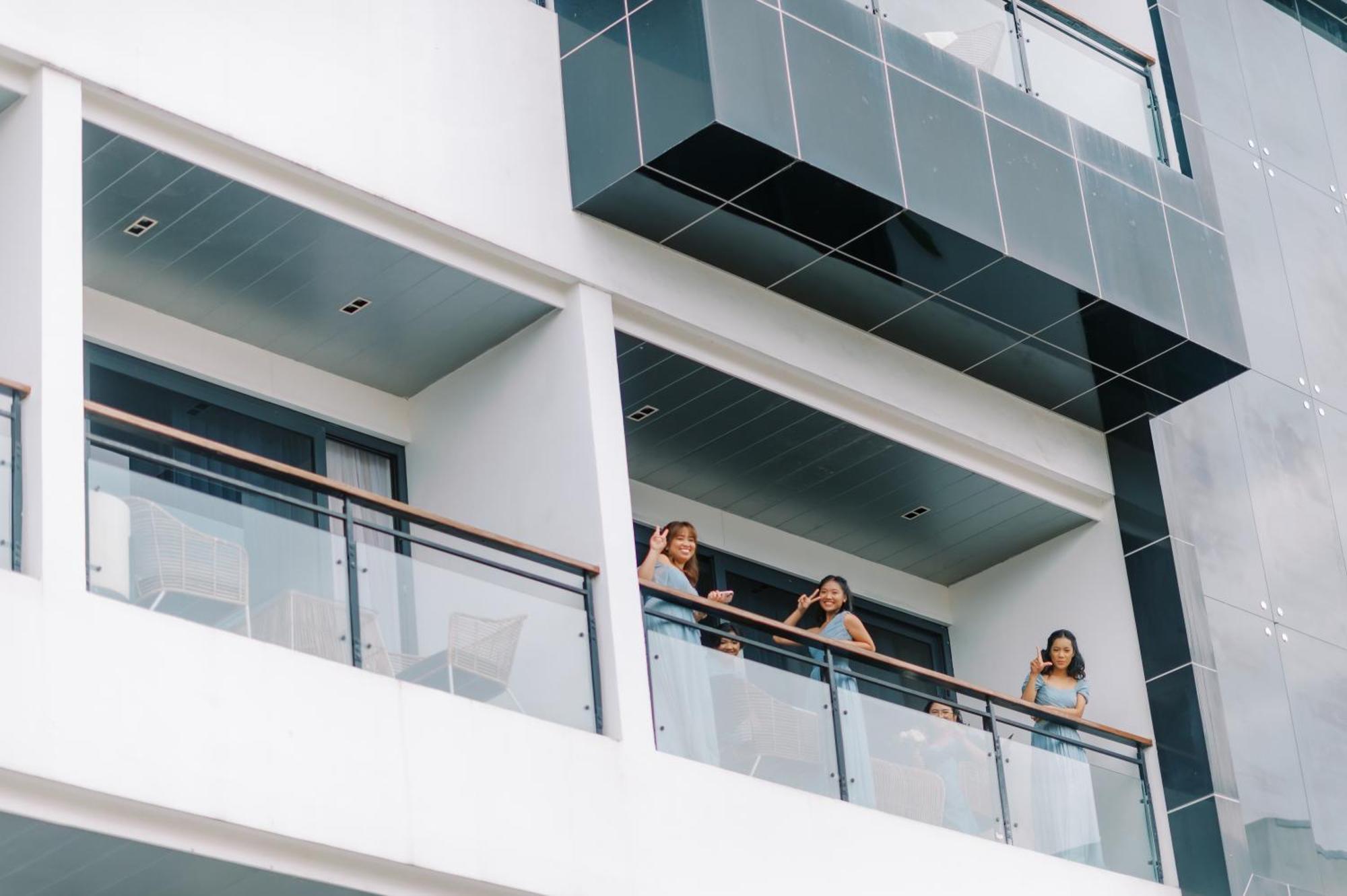 Stonehill Suites Bacolod Zewnętrze zdjęcie